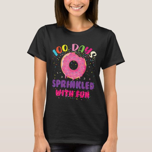 楽しいドーナツで彩られた日々 100日目の誕生日おめでとう Tシャツ (正面)