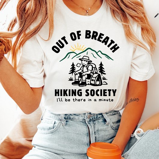 楽しいハイキング　息切れ　山の日の出 Tシャツ
