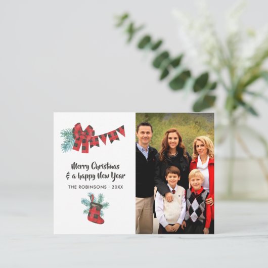 楽しいバフアロープレイドの伐採作業員クマのクリスマス写真 シーズンポストカード (スタンド正面)