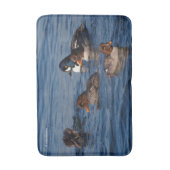 楽しいバローのゴールデンアイの群れ バスマット (正面縦)