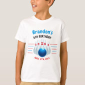 楽しいブルー&レッドのボウリングの子供たちの6歳の誕生日 Tシャツ (正面)