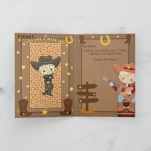 楽しいブロンドの少年たち 迷路だらけのカウボーイの誕生日 カード (内部)