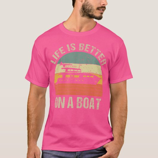 楽しいボートライフ 船長はボートの方が幸せ Tシャツ (正面)