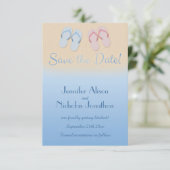 楽しいモダンなビーチのフリップフロップサンダル セーブ・ザ・デート 招待状 (スタンド正面)