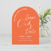 楽しいモダンオレンジの夏の結婚式 Save The Date 招待状 (スタンド正面)