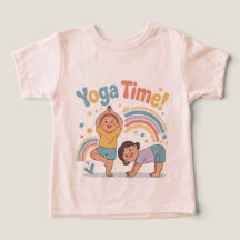 楽しいヨガのポーズ アクティブな遊び 子供Tシャツ