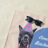 楽しいラマとカクテルの独身最後の夜 ビーチタオル (インサイチュ)