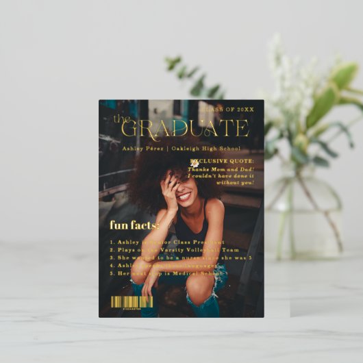 楽しい事実 | 卒業生誌の表紙写真 箔招待状ポストカード (立ち正面)