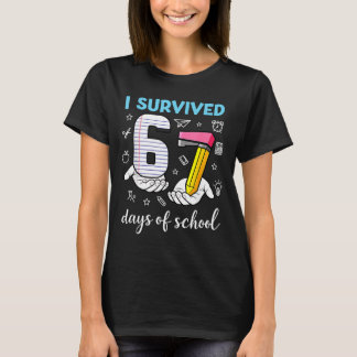楽しい先生のための学校67日間を生き延びた面白いミーム Tシャツ