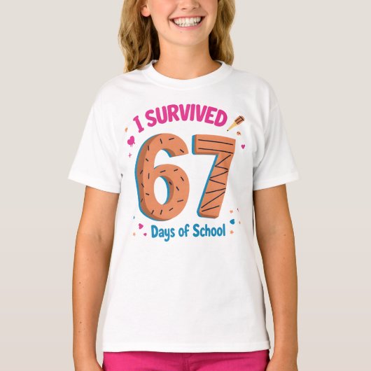 楽しい子供 学校 67日間生き残った 学校 Tシャツ (正面)