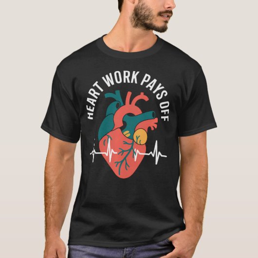楽しい循環器学 心臓の仕事は報われる Tシャツ (正面)