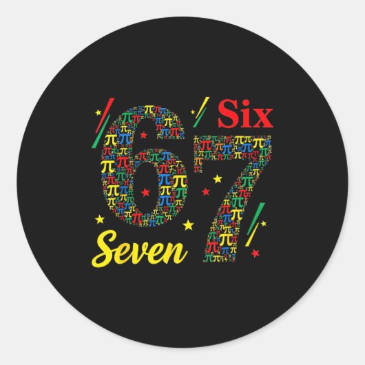 楽しい日 3.14 シンボル 67 ミーム 数学ジョーク Gen Z ユーモア ラウンドシール (正面)