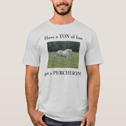 楽しい時のトンを過して下さい、PEを…得て下さい Tシャツ (正面)