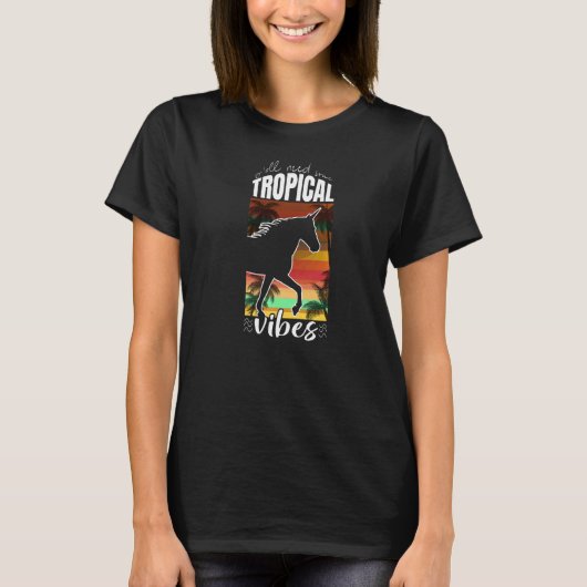 楽しい熱帯の陽気な雰囲気の楽しいユニコーン Tシャツ (正面)