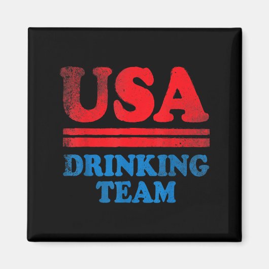 楽しい独立記念日の服 USA ドリンクチーム マグネット (正面)