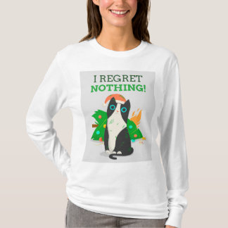 楽しい猫 何も後悔しない クリスマスツリーの下 Tシャツ