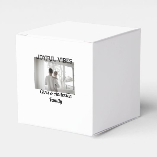 楽しい雰囲気の父子家族クリスマス休暇 フェイバーボックス (正面サイド)