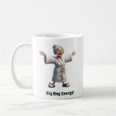 楽しい高齢の素敵なローブをした人 コーヒーマグカップ (左)