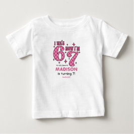 楽しい7歳の誕生日 | 「6歳から7歳へ」パーティー ベビーTシャツ