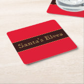 楽しい フェスティブ 明るい赤のストライプ サンタのエルフ テキスト スクエアペーパーコースター (アングル)