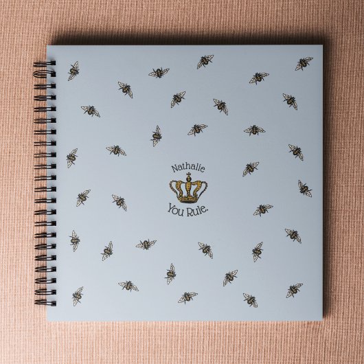 楽しい ライトブルー クイーンビー & クラウン フラワーモノグラム ノートブック