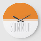 楽しい 太字 鮮やかな オレンジ 白 スリム SUMMER テキスト ラージ壁時計 (正面)