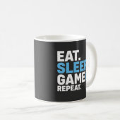 楽しくゲーム三昧！ゲーマーに贈る面白Tシャツ コーヒーマグカップ (正面右)