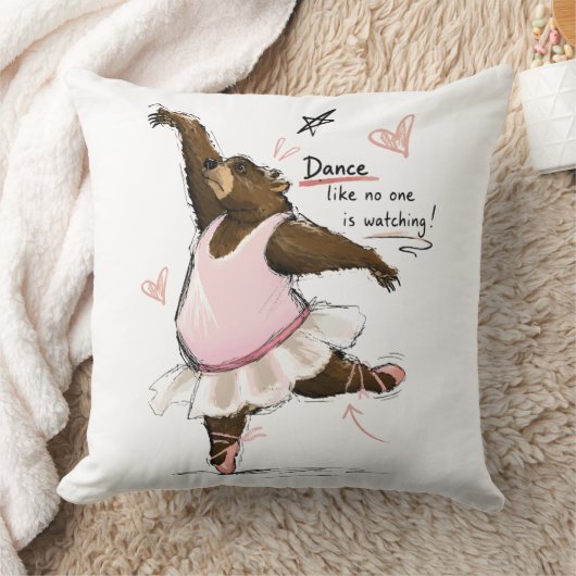 楽しくバレエを踊るクマのイラスト Funny Ballet Bear クッション (ブランケット)