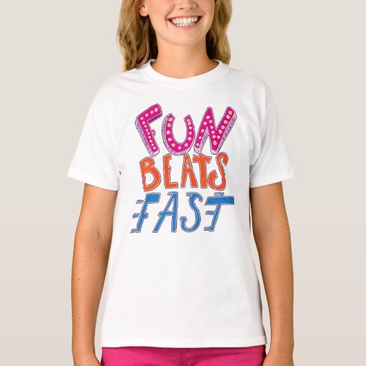 楽しさはスピードに勝る Tシャツ (正面)