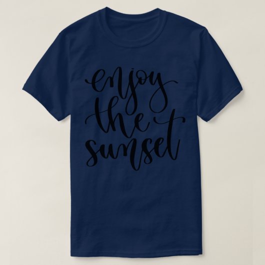 楽しむ夕日 Tシャツ (デザイン正面)