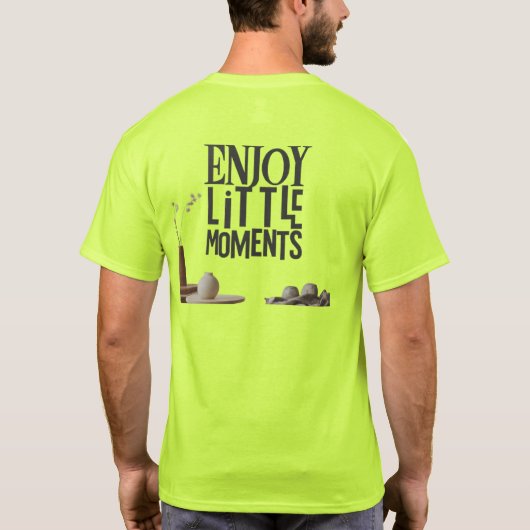 楽しむ小さい時 Tシャツ (裏面)