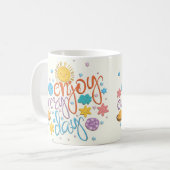 楽しむ毎日 コーヒーマグカップ (正面左)