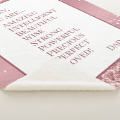 楽しんでる娘 シェルパブランケット (3/4)