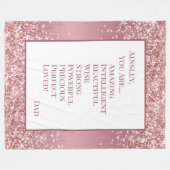 楽しんでる娘 フリースブランケット (正面(横))