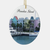 楽園の島のバハマのカラフルの建物 セラミックオーナメント (右)