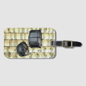 楽譜に転がのスネアドラム～ ラゲッジタグ (正面横)