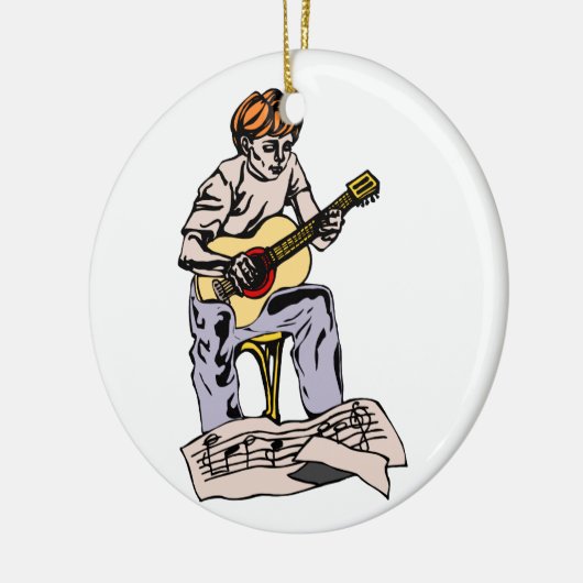楽譜のアコースティックギターを演奏している男の子 セラミックオーナメント (左)