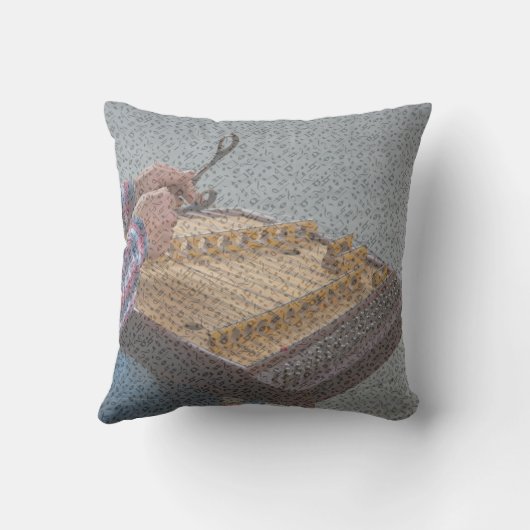 槌で打たれたDULCIMER クッション (裏面)