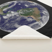 様々な熱帯雨系を示す全地球。 シェルパブランケット (3/4)