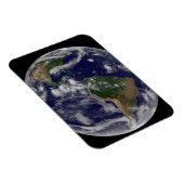 様々な熱帯雨系を示す全地球。 マグネット (右側)