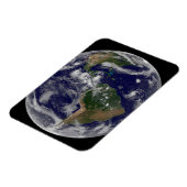 様々な熱帯雨系を示す全地球。 マグネット (左側)