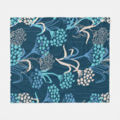 様式化あじさい花の柄 – エレガント青 フリースブランケット (正面(横))