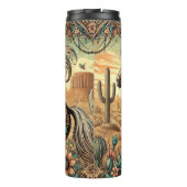 様式化された女性のカーボーイデザートライド タンブラー (裏面)