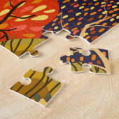 様式化された秋の木、明るい森のパターン。 ジグソーパズル (側面)