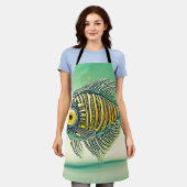 様式化された魚芸術 エプロン (着用した状態)