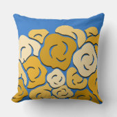 様式化スタイリッシュされた花畑イエロー&ブルー クッション (正面)