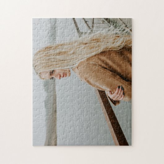 模型雌ブロンド水ポーズ付け美しい ジグソーパズル (縦)