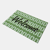 模様のある緑のドアマットかわいらし。 ドアマット (アングル)