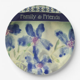 模様の混ざった花が咲く ペーパープレート