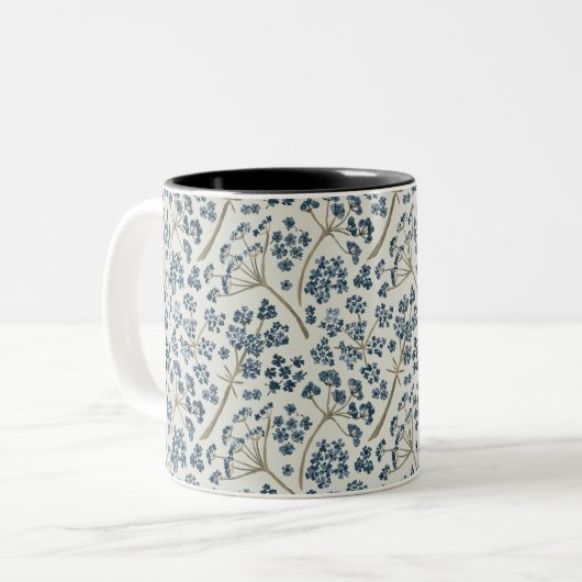 模様青い水色の茎キャラウェイフラワー ツートーンマグカップ (正面左)